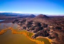 Gdzieś pomiędzy Marsem a Księżycem